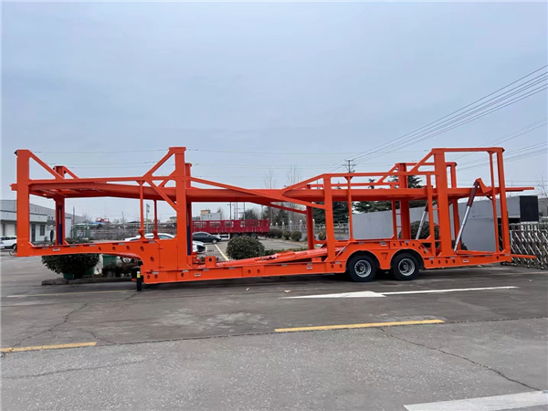 车辆运输半挂车